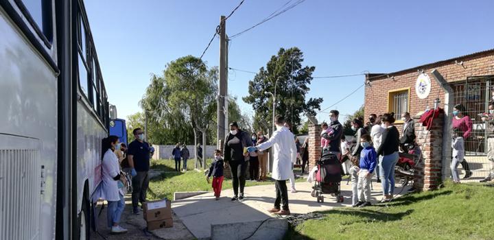 primera jornada de vacunación en los barrios primera jornada de vacunación en los barrios