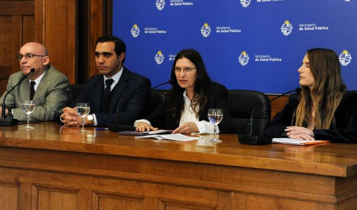 Autoridades en evento