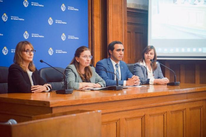 Autoridades en lanzamiento del programa de cirugía fetal