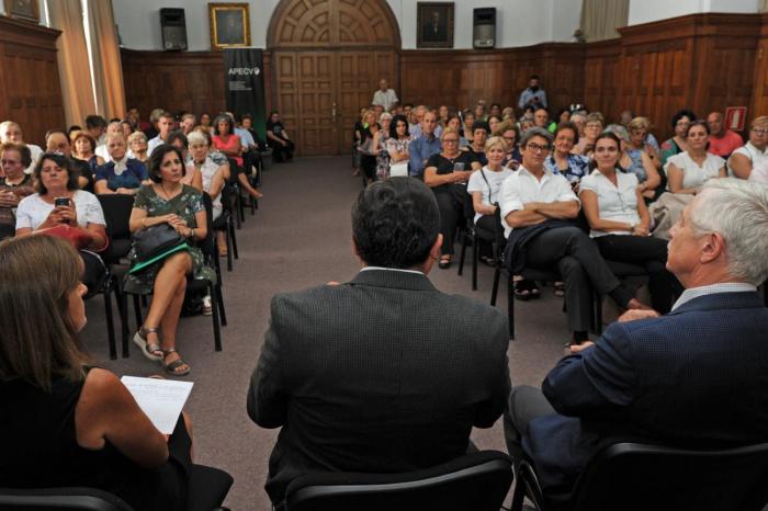 Imagen de autoridades y usuarios Imagen de autoridades y usuarios