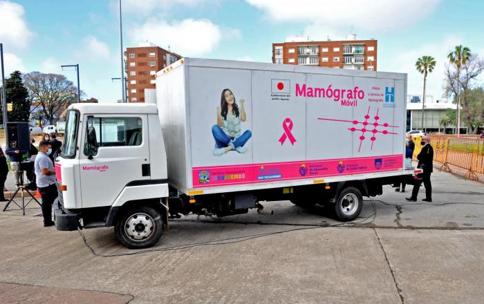 Mamógrafo móvil Mamógrafo móvil