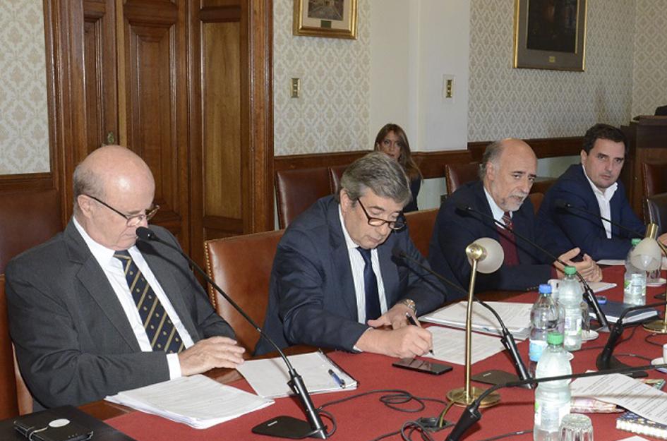 Autoridades del MTSS acudieron a la Comisión de Asuntos Laborales y Seguridad Social Autoridades en el Senado