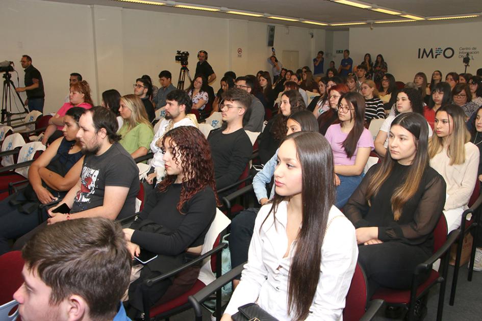 Se entregaron diplomas del programa Yo Estudio y Trabajo Jóvenes durante la actividad
