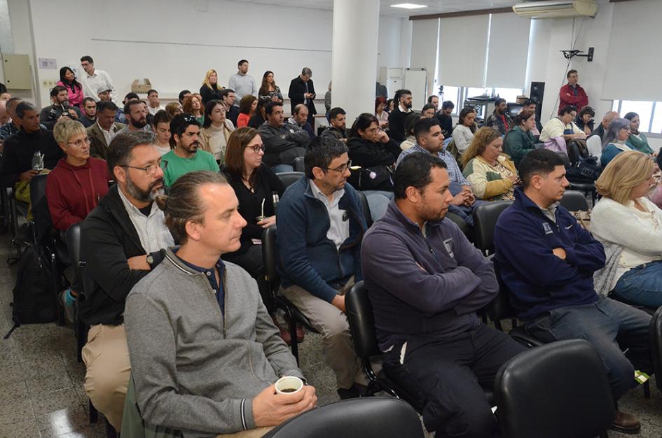 Día Mundial de Seguridad y Salud en el Trabajo Público presente