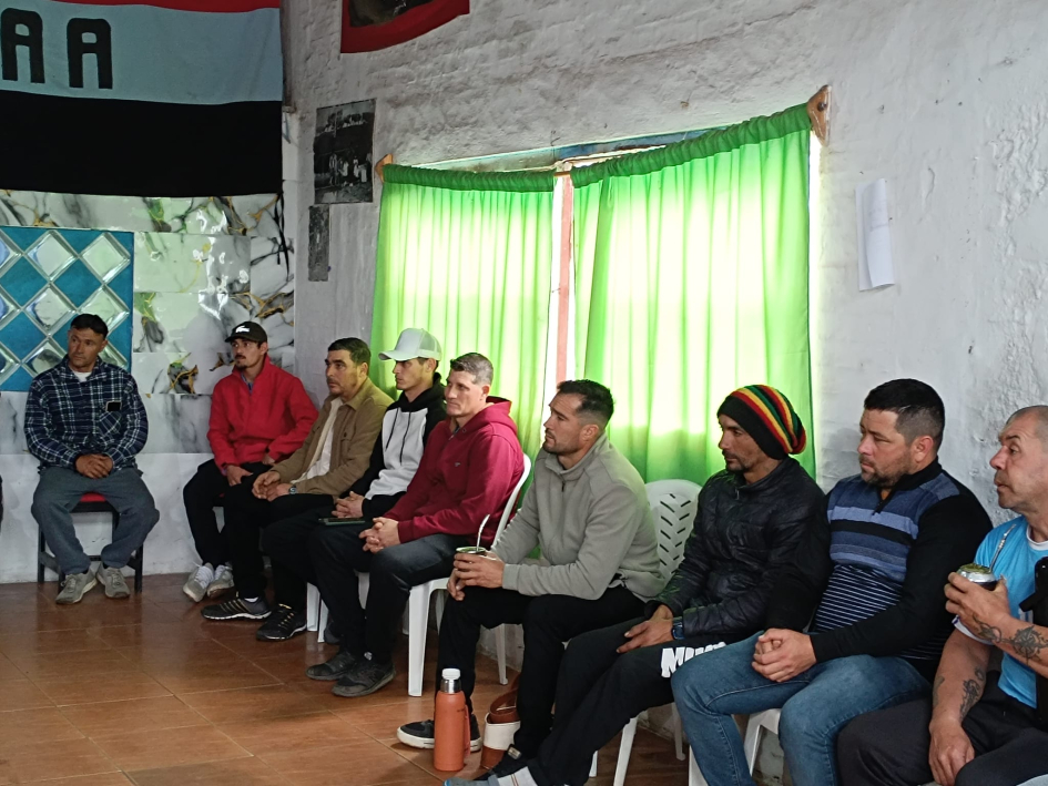 DINASS inició en Artigas una recorrida de trabajo por el litoral Participantes de la reunión