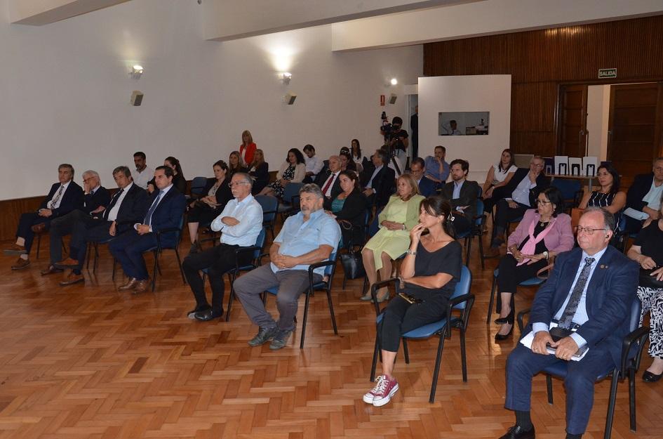 Cierre de proyectos de capacitación e investigación de la Cámara de Comercio y Servicios Público del evento