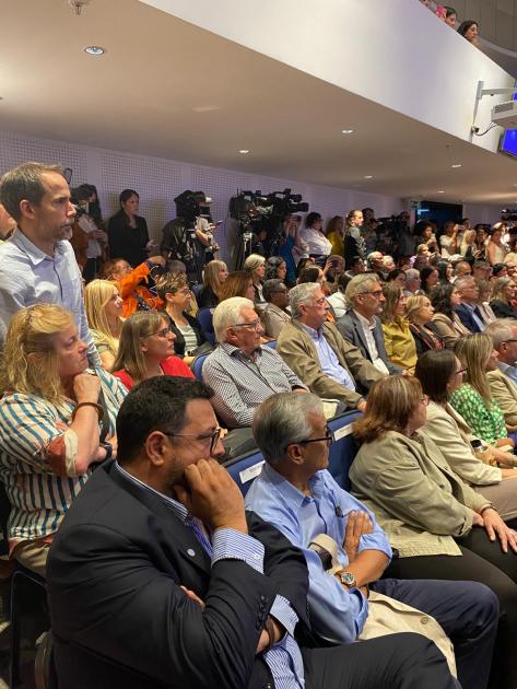 Acto central por el Día Internacional de las Mujeres Autoridades y participantes del evento