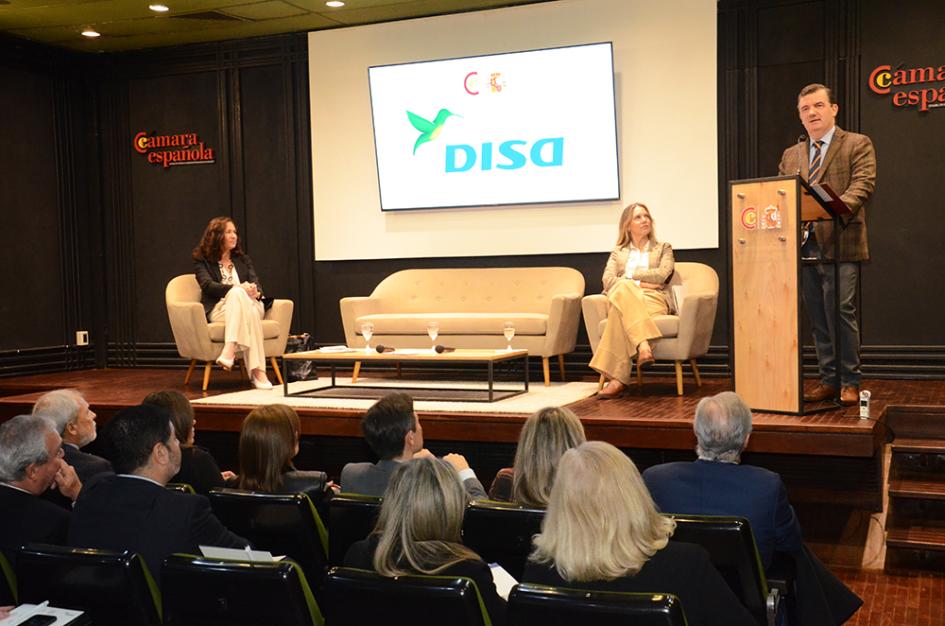 Desayuno de consulta: Nuevo procedimiento administrativo laboral Teijeiro durante su exposición