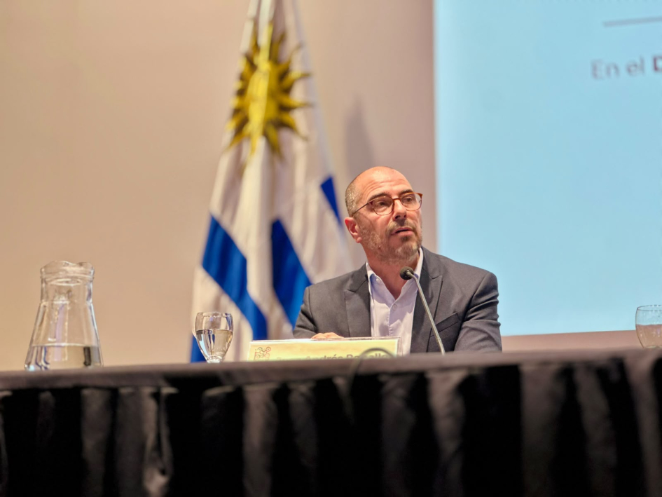 Avances del Plan Nacional de Cuidados Autoridades en la mesa