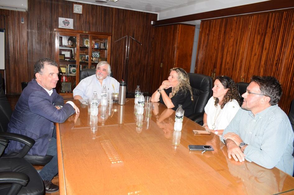 Teijeiro con AEBU Reunión con dirigentes de AEBU