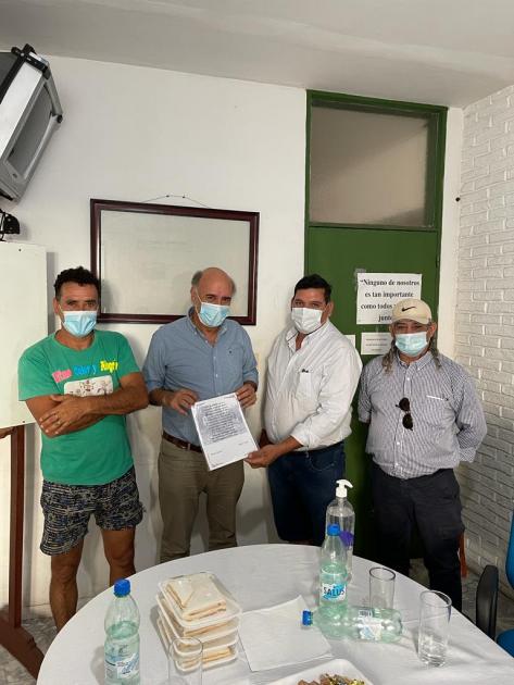 Mieres recibe reconocimiento de UTAA Mieres recibe reconocimiento de UTAA