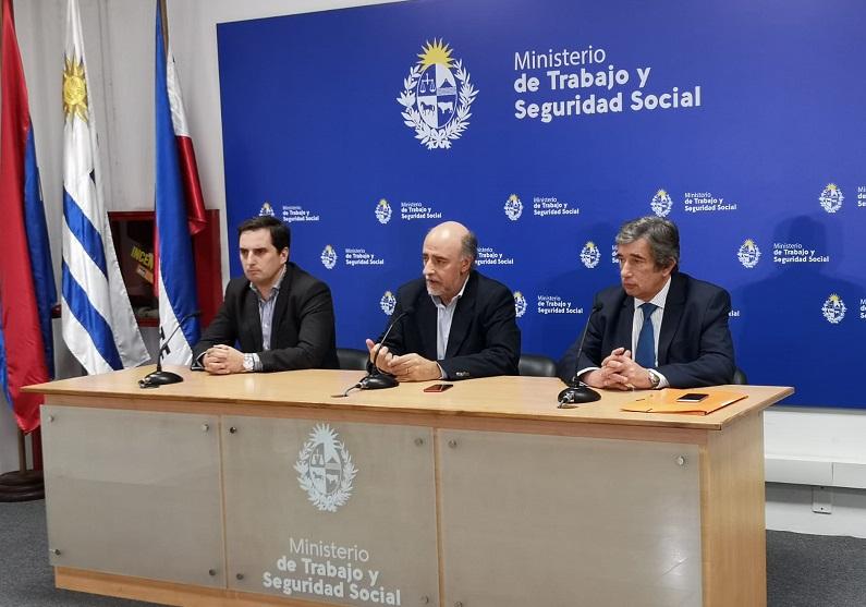 Conferencia de prensa del ministro Mieres 11 de junio