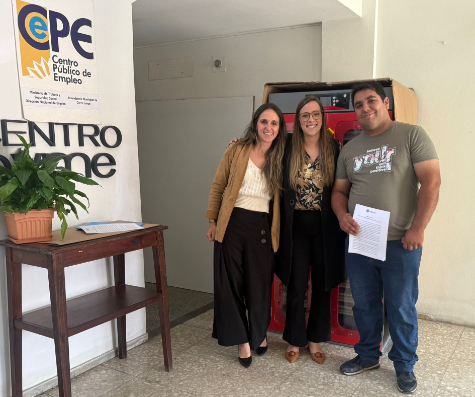 Villar y Chiquiar en entrega PIP en Melo