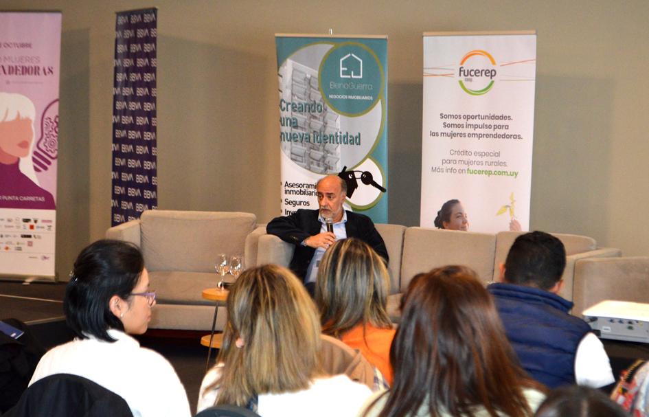 Mieres en Foro de Mujeres Emprendedoras Mieres en Foro de Mujeres Emprendedoras