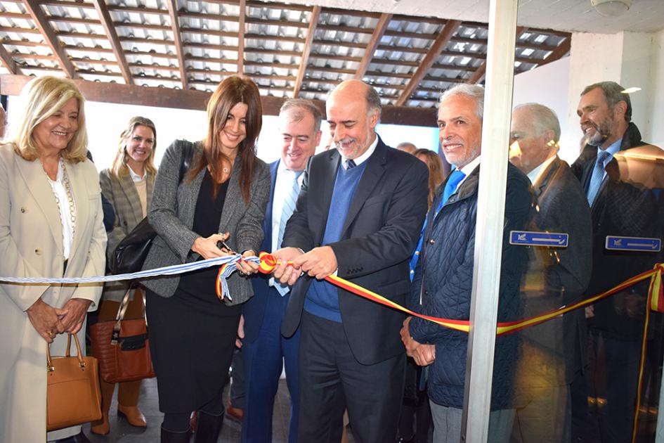 Mieres en pabellón de Cámara Española de Comercio