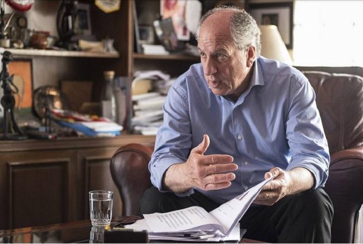 En la foto el Ministro Ernesto Murro, foto tomada por Federico Gutiérrez para La Diaria. En la foto el Ministro Ernesto Murro, foto tomada por Federico Gutiérrez para La Diaria.
