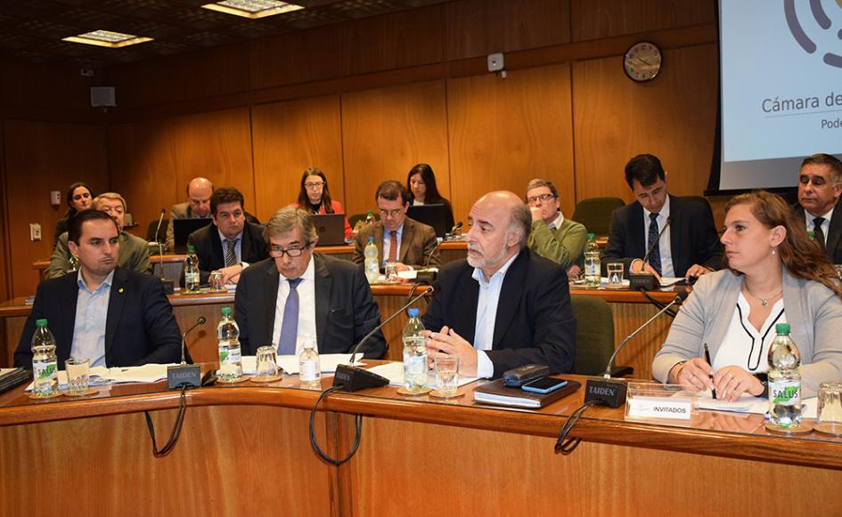 Delegación del MTSS en Parlamento Delegación del MTSS en Parlamento