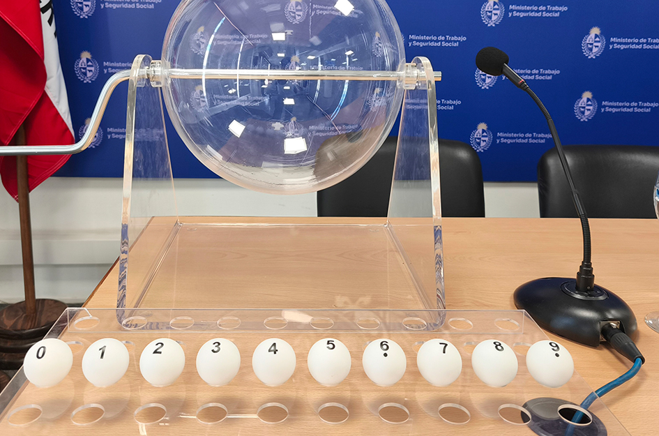 Uruguay Impulsa: qué deben hacer las personas sorteadas Bolillero Uruguay Impulsa