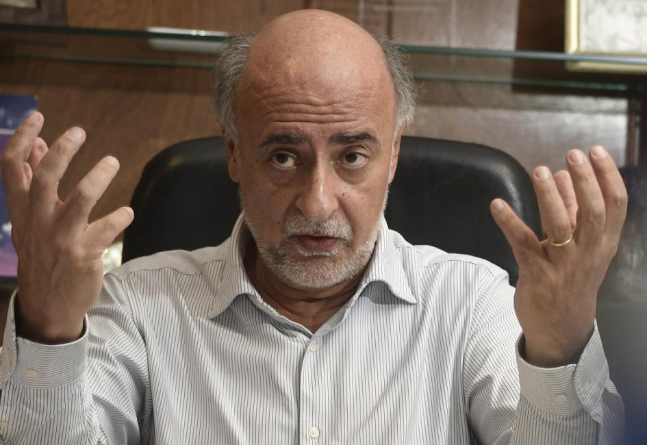 Mieres se refirió a las innovaciones tecnológicas en el MTSS y al impacto de la IA en el Trabajo Mieres en entrevista de El País