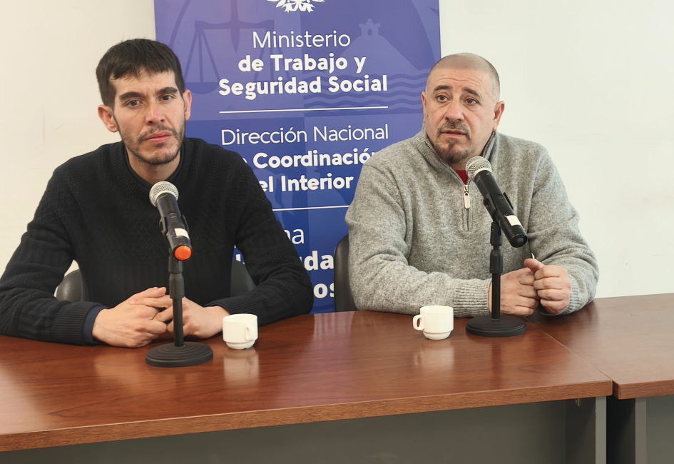 Araya y Mendiondo durante la presentación