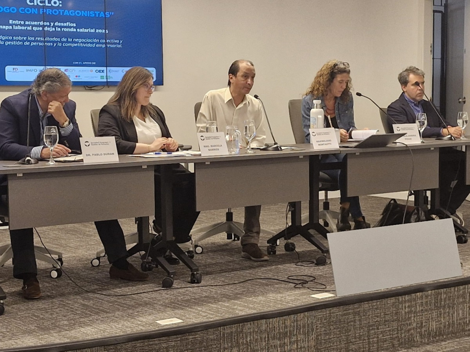 Barrios destacó avances, desafíos y nuevas perspectivas del trabajo en la undécima ronda salarial Barrios destacó avances, desafíos y nuevas perspectivas del trabajo en la undécima ronda salarial