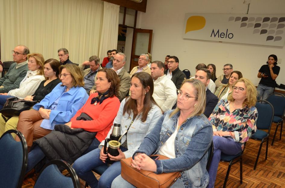 Mieres en Melo Cerro Largo