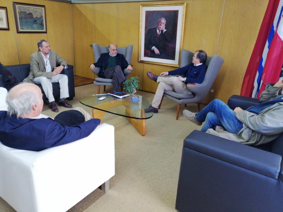 Continúan actividades de difusión de la Ley de Promoción del Empleo en el interior del país Reunión con autoridades en Rivera