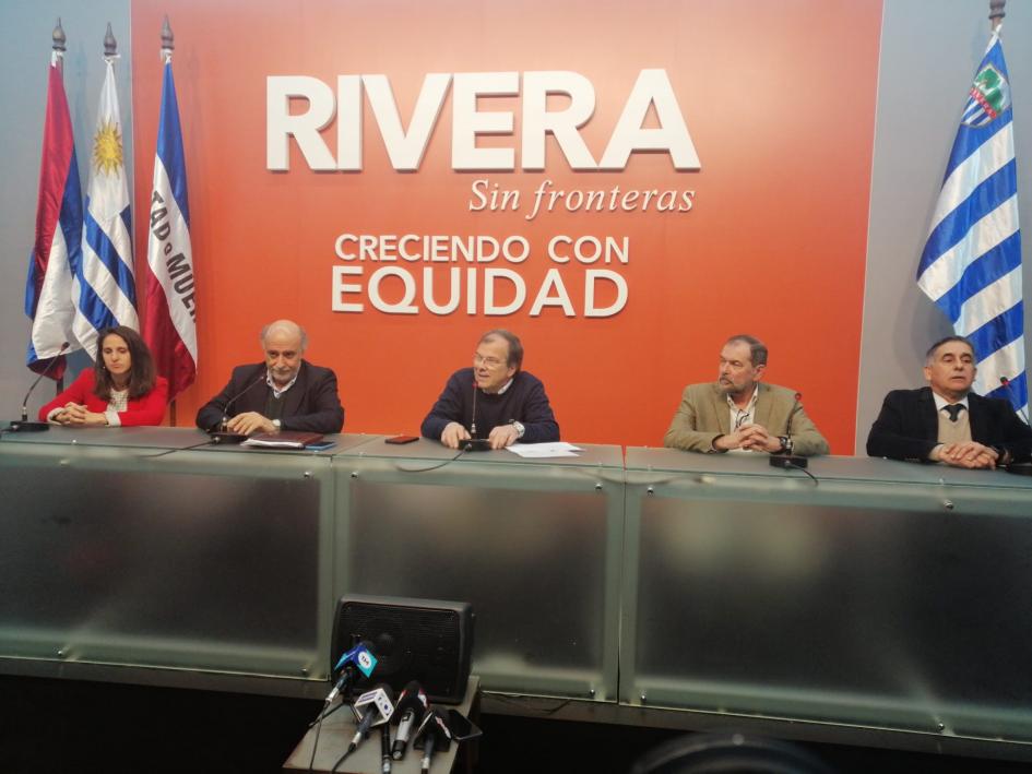 Continúan actividades de difusión de la Ley de Promoción del Empleo en el interior del país Conferencia en Rivera