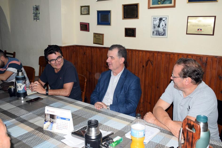 Teijeiro con el Sindicato de Trabajadores de la Industria Química Con el Sindicato de Trabajadores de la Industria Química