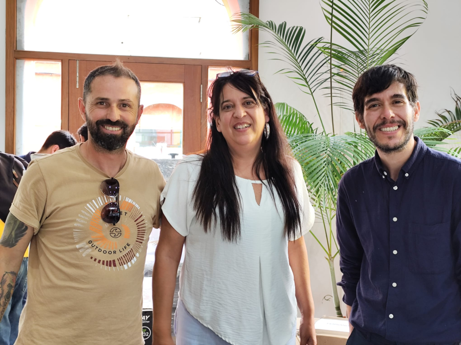 Director de Empleo Federico Araya participó en entrega de Proyectos de Inversión Productiva en Rocha Araya junto a psicóloga de la Intendencia de Rocha