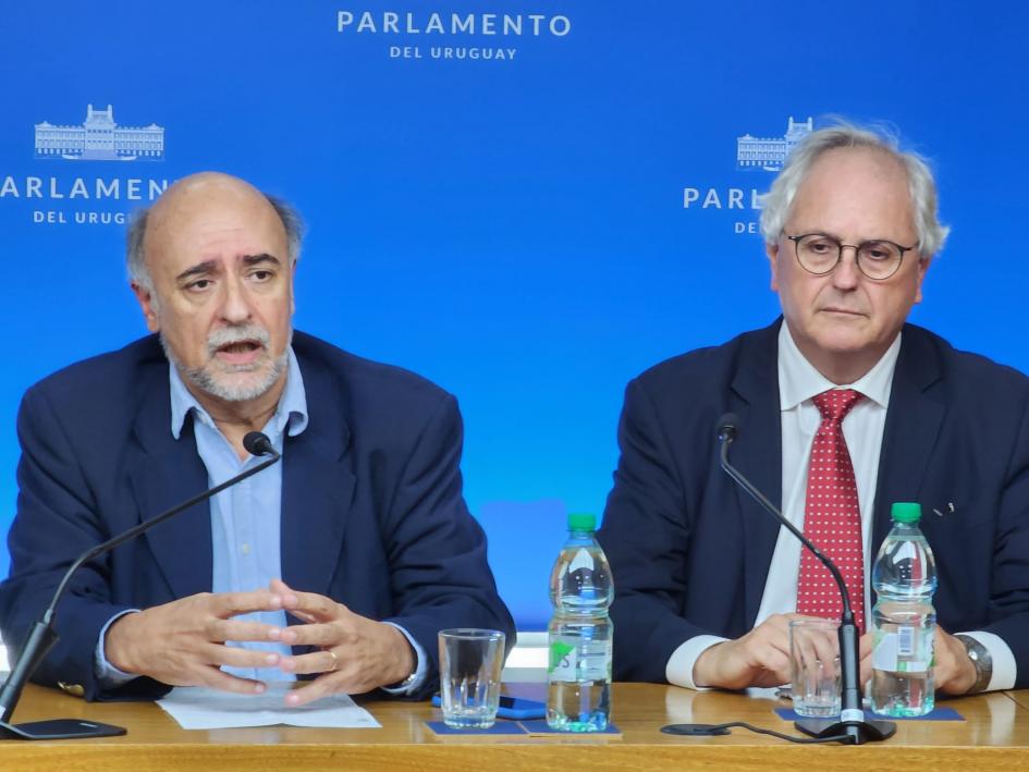 Reforma Autoridades en conferencia