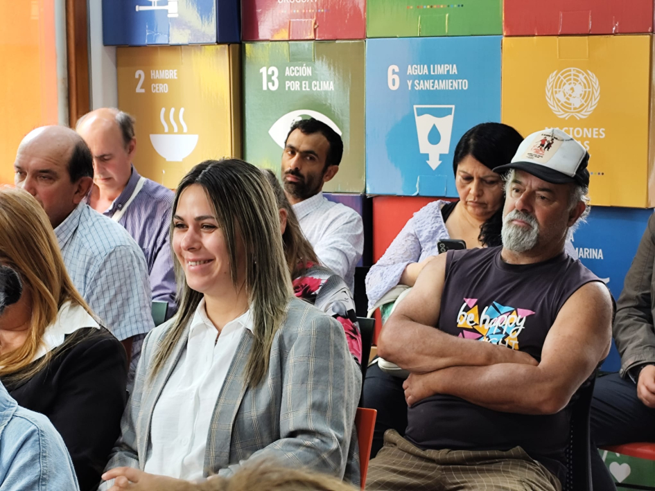 Director de Empleo Federico Araya participó en entrega de Proyectos de Inversión Productiva en Rocha Público presente