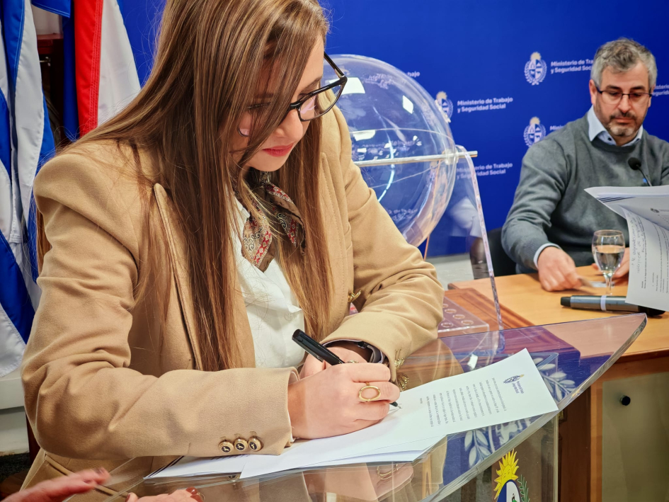 Sorteo de la segunda edición de Uruguay Impulsa Firma del acta del Sorteo