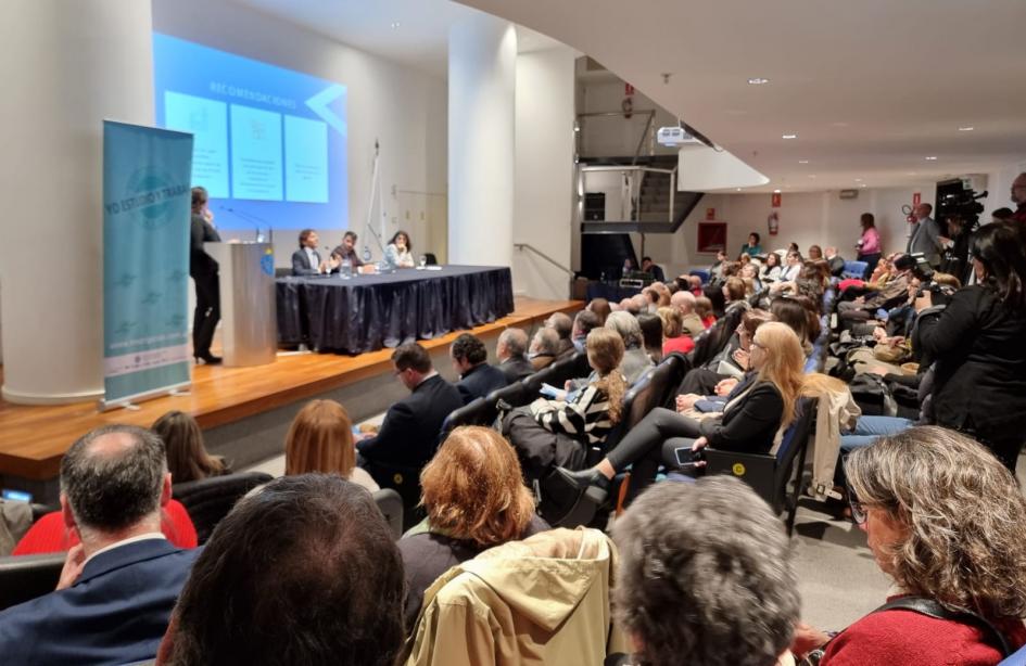 Presentación Yo estudio y trabajo empresas y organismos