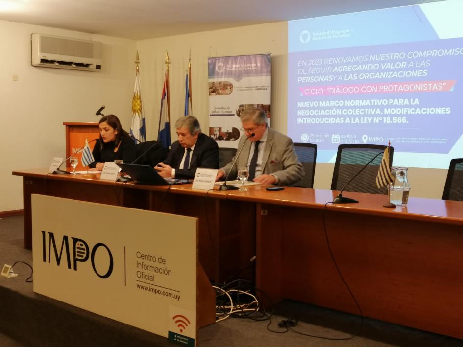 Mario Arizti en exposición sobre modificaciones a la Ley de Negociación Colectiva Mario Arizti en exposición sobre modificaciones a la Ley de Negociación Colectiva