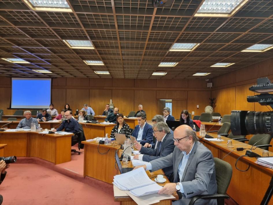 Autoridades en Comisión de Legislación del Trabajo y Seguridad Social Autoridades en Comisión de Legislación del Trabajo y Seguridad Social
