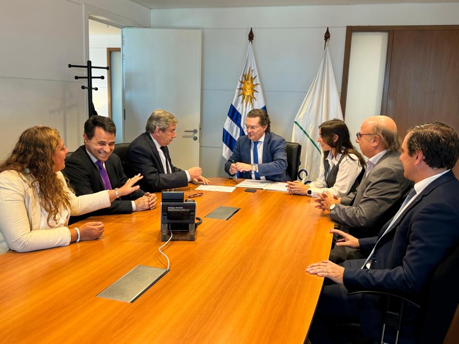 Asunción de nuevo ministro y subsecretario de Trabajo, Mario Arizti y Daniel Pérez