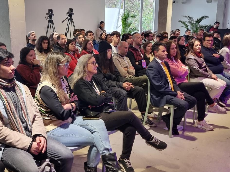 Feria de Empleo Jóvenes a Programar Feria de Empleo Jóvenes a Programar