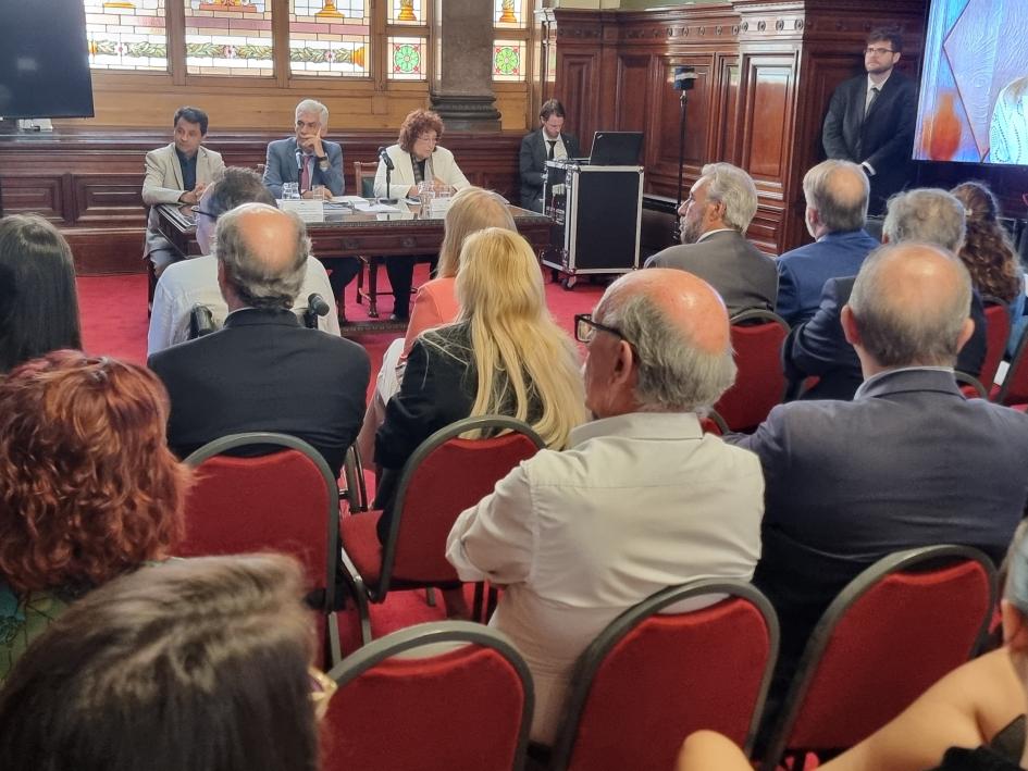 Presentación del informe "El Futuro del Trabajo y el Trabajo del Futuro" Daniel Pérez en la Comisión Especial de Futuros