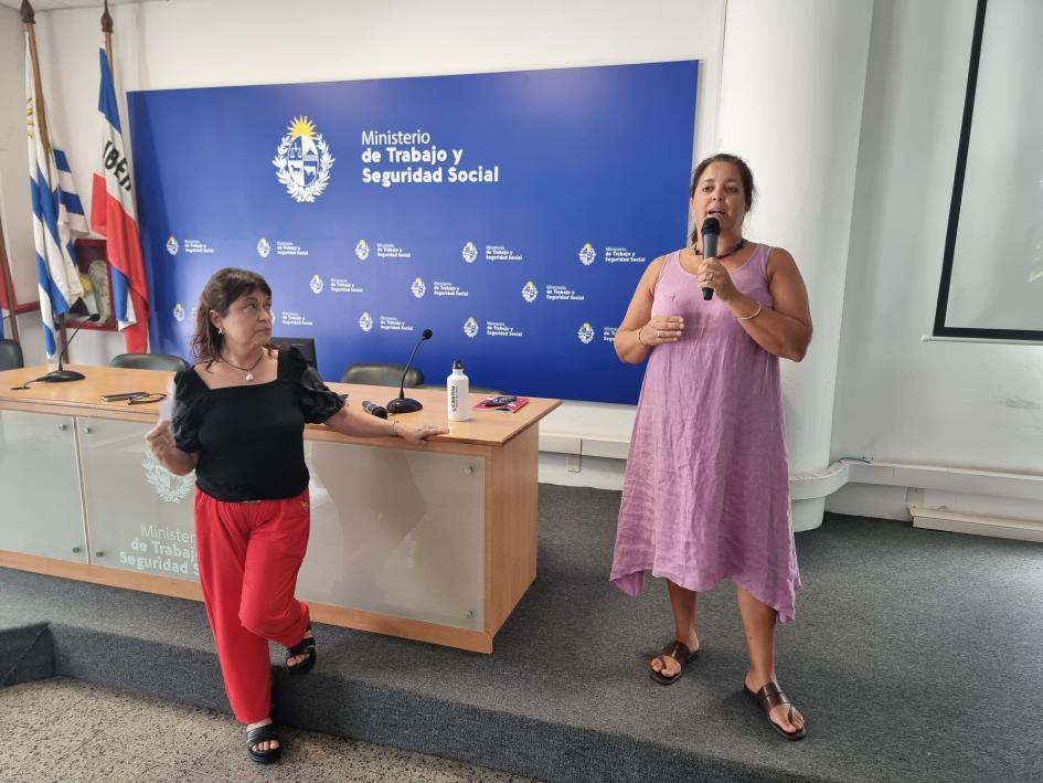 Taller sobre sorteos para el sector construcción Apertura de la directora Rosanna Fagalde