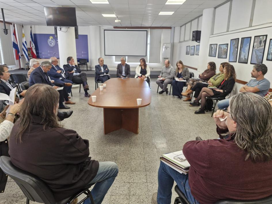 Primera reunión del Consejo Superior Tripartito de cara a la próxima ronda Primera reunión del Consejo Superior Tripartito de cara a la próxima ronda