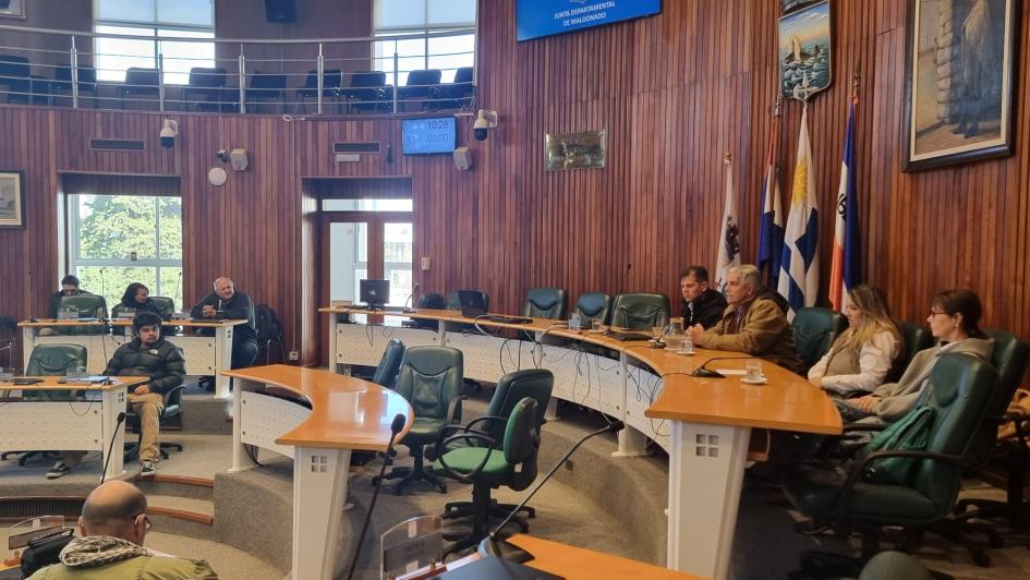Compromiso Nacional por la Vida, la Salud y la Seguridad en el Trabajo: nuevas jornadas en Maldonado Compromiso Nacional por la Vida, la Salud y la Seguridad en el Trabajo: nuevas jornadas en Maldonado