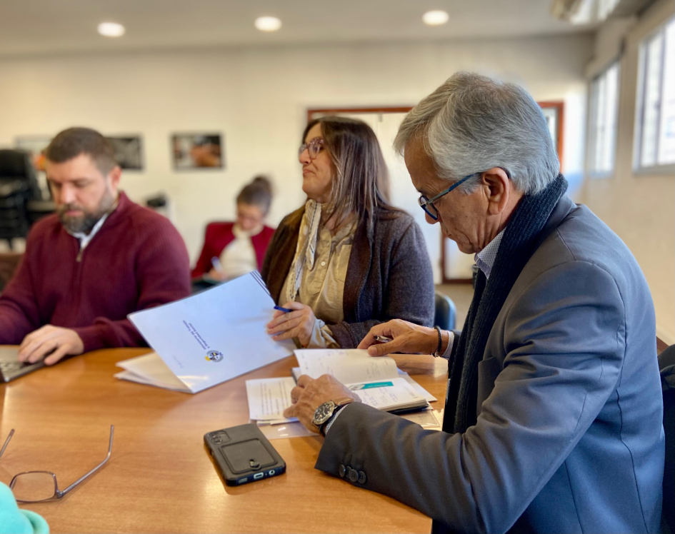 Reunión del Consejo Superior Público