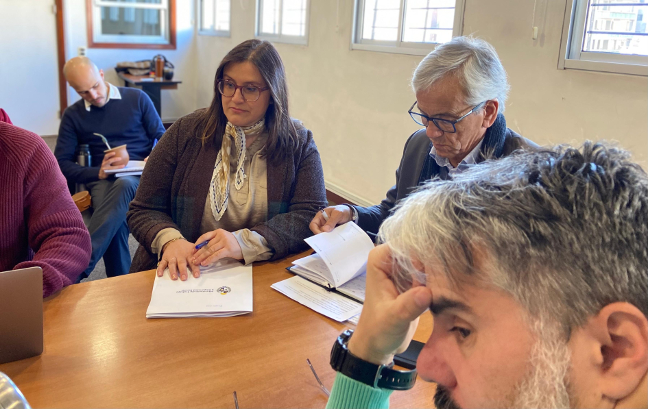 Reunión del Consejo Superior Público