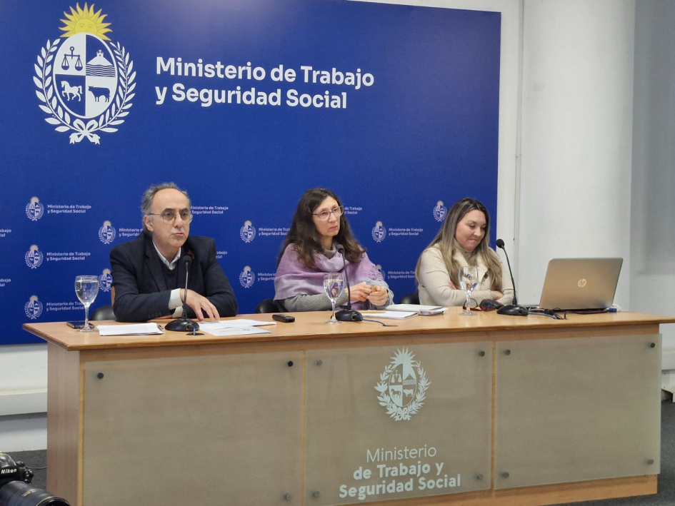 Charla sobre regulación del trabajo en plataformas digitales
