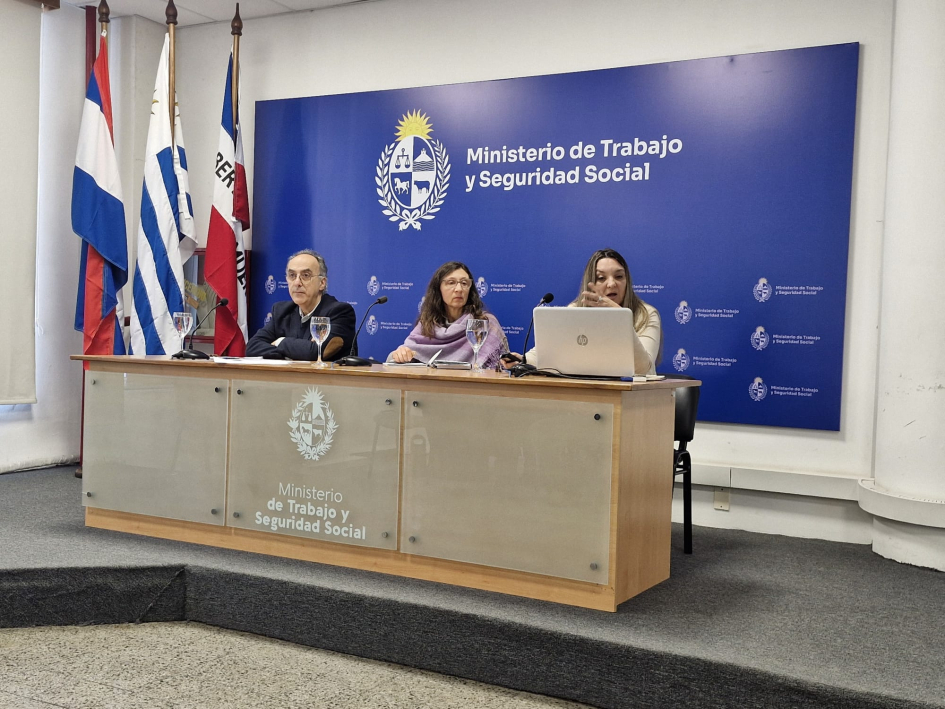 Charla sobre regulación del trabajo en plataformas digitales