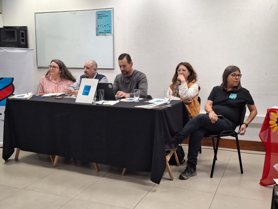 Conversatorio sobre empleo y formalidad en Paysandú