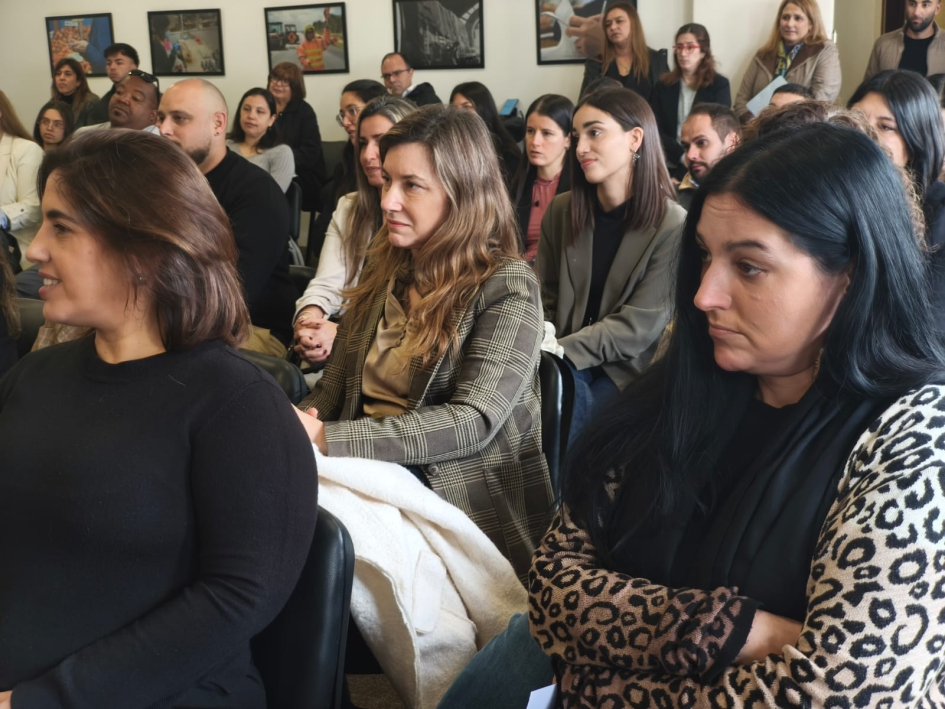 MTSS entregó certificados a pasantes de Relaciones Laborales y dio la bienvenida a un nuevo grupo