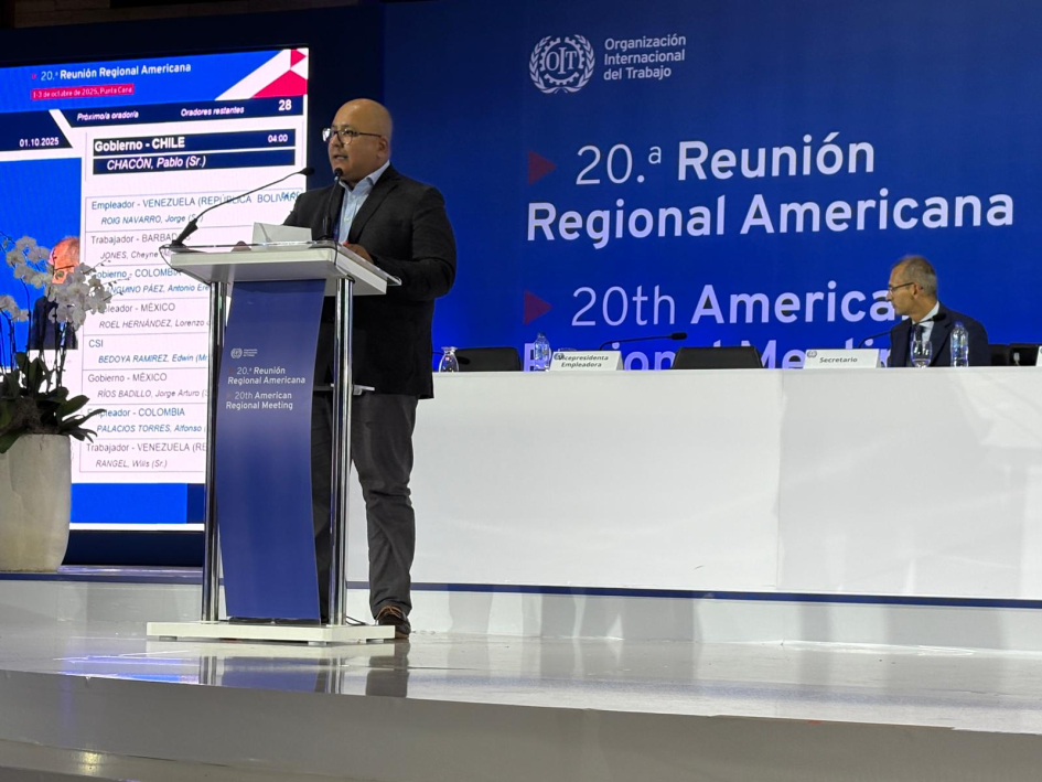 Olivera en reunión regional de OIT