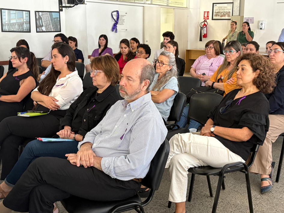 25N: Charla de la Red Uruguaya contra la Violencia Doméstica y Sexual